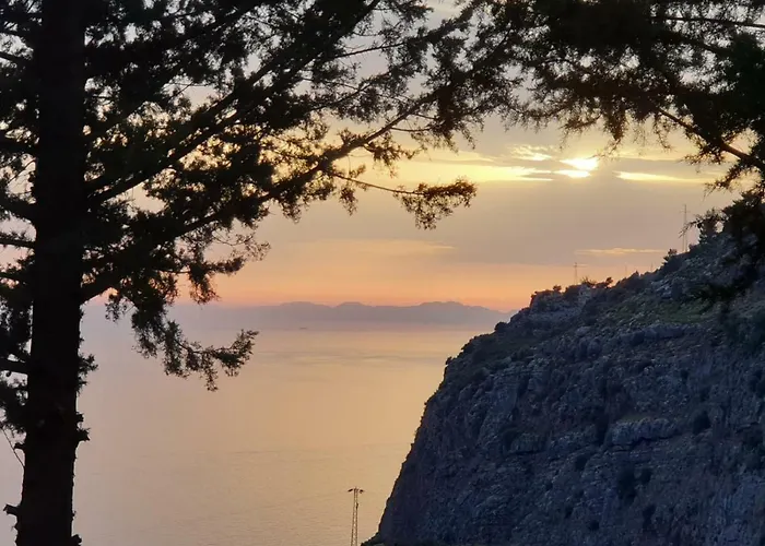 Baharoglu Life House Faralya Alojamento de Turismo Selvagem *