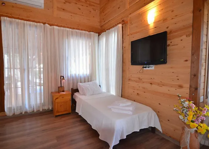 Baharoglu Life House Faralya Alojamento de Turismo Selvagem *