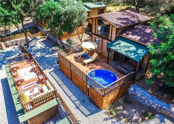 Baharoglu Life House Faralya Orman Evi *